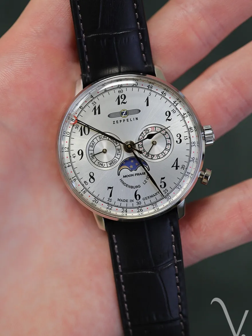7036-1 Zeppelin LZ129 Hindenburg Moonphase + Luxe cadeau