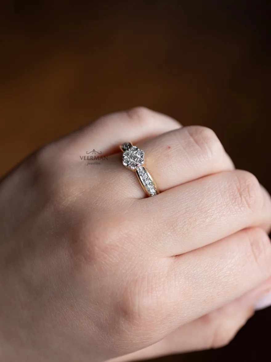 Bicolor ring met diamant rozet 0,60crt + Luxe cadeau