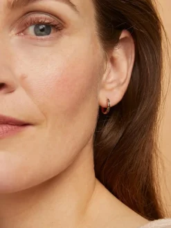 BRON Lux creolen zwart korund - Luxe cadeau