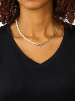Buddha to Buddha Barbara Pearl Necklace Silver 713 + Luxe Cadeau