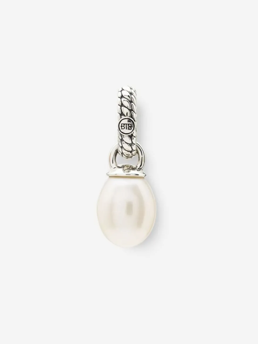 Buddha to Buddha Ben Pearl hanger 026 one