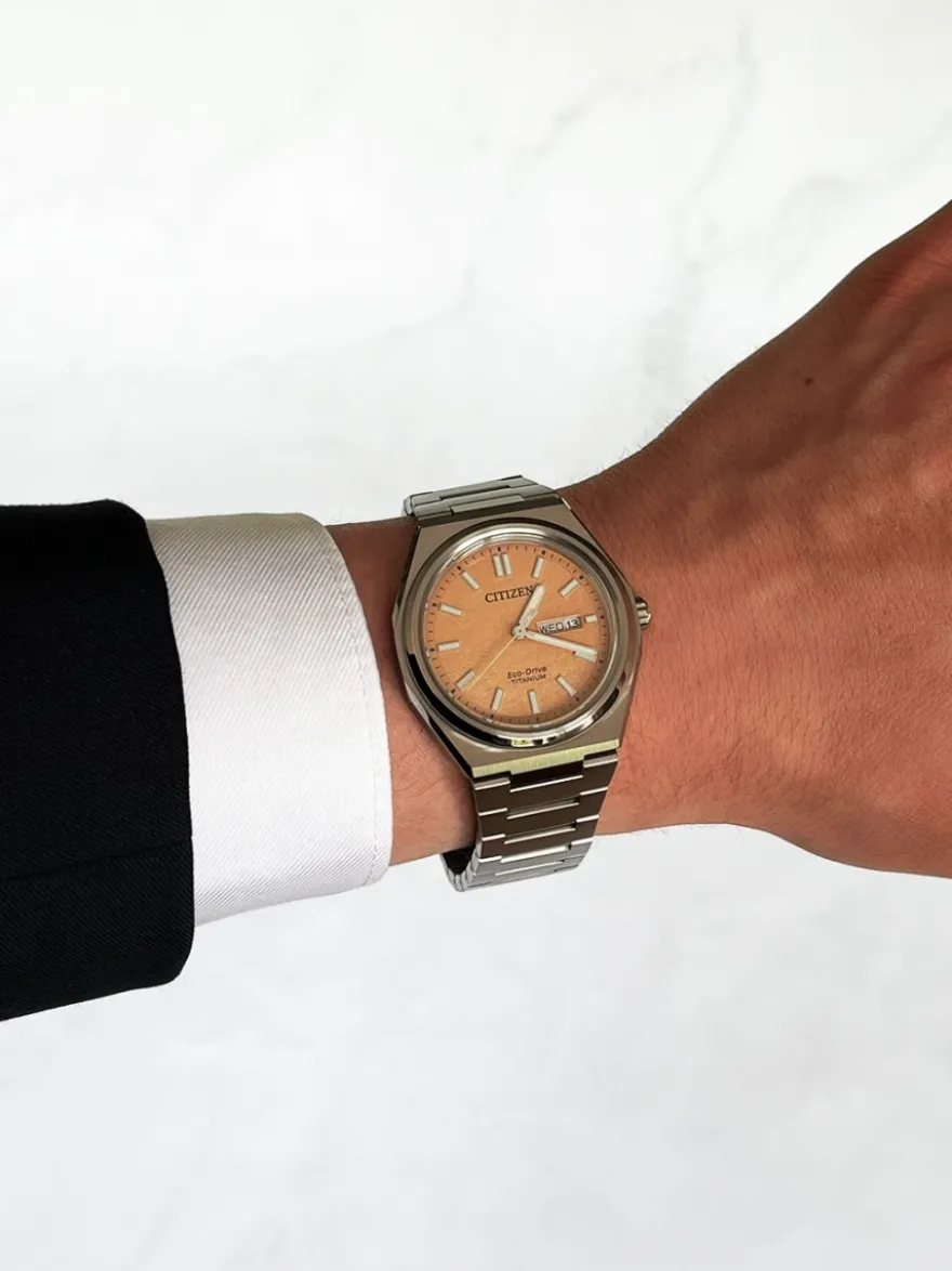 Citizen Eco-Drive Titanium AW0130-85ZE + Luxe Cadeau