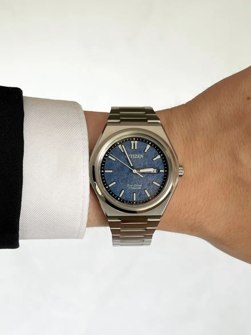 Citizen Eco-Drive Titanium AW0130-85LE + Luxe Cadeau