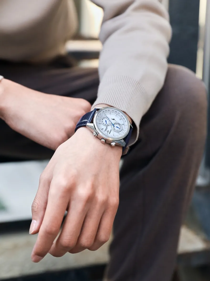 Citizen Radio Controlled AT8260-18A + Luxe Cadeau