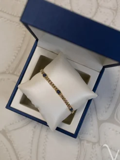 Geelgouden armband met cabuchon geslepen saffier + Luxe Cadeau