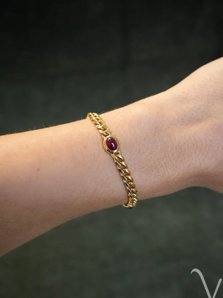 Geelgouden armband met saffier, robijn en smaragd + Luxe Cadeau