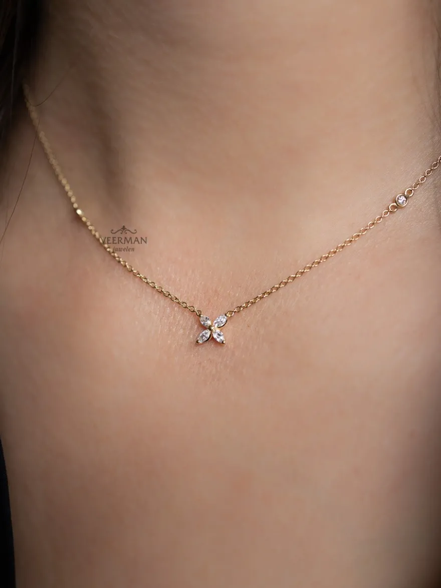 Geelgouden collier met diamant bloem + Gratis verzending