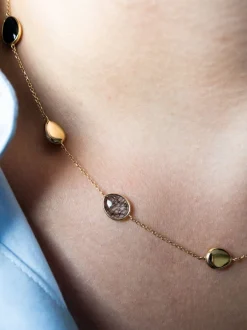 Geelgouden collier met onyx en rutielkwarts + Luxe cadeau