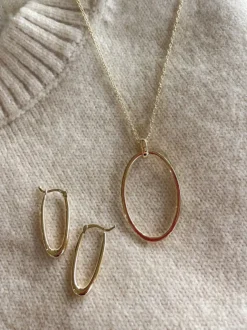 Geelgouden collier met open hanger + Luxe Cadeau