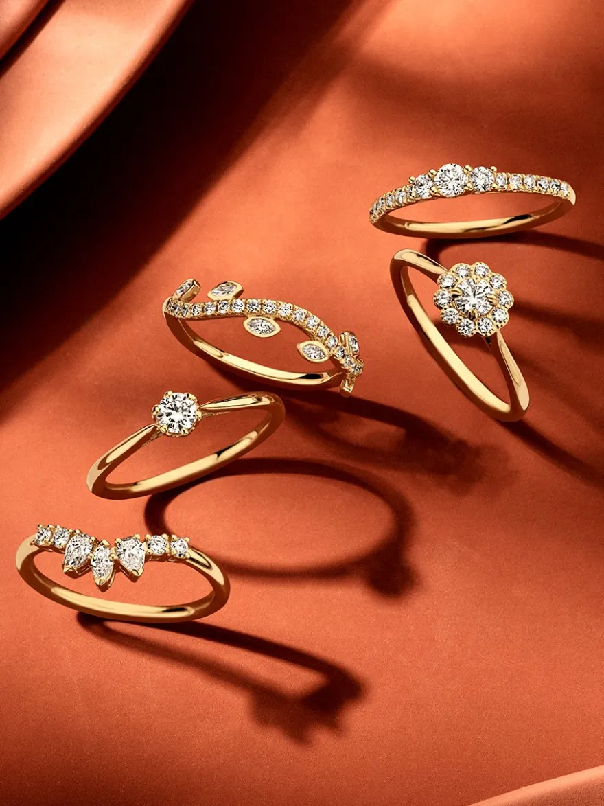Geelgouden entourage ring met diamant 0.43crt. + Luxe Cadeau