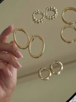 Geelgouden oorringen met bolletjes + Luxe Cadeau