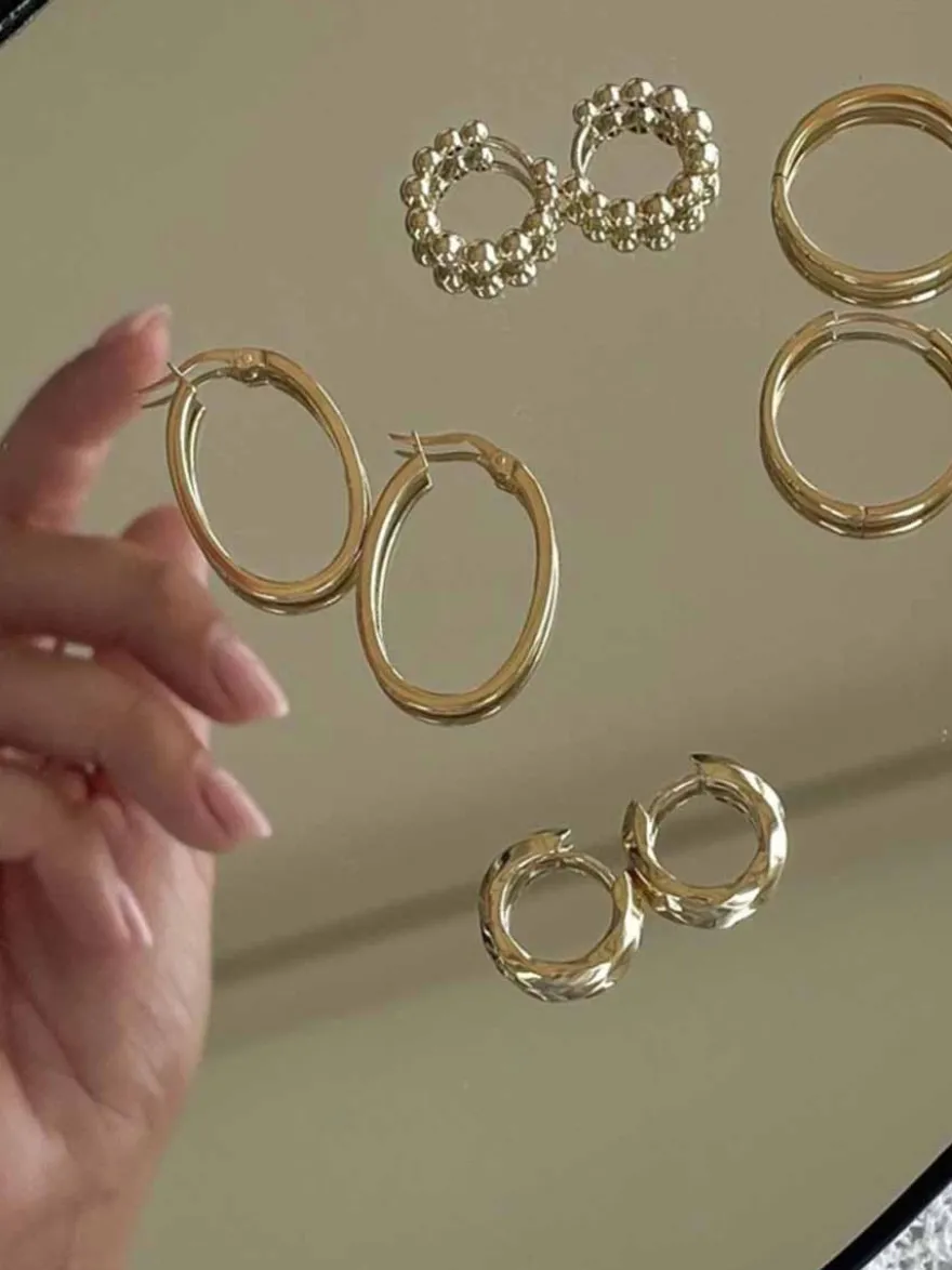 Geelgouden oorringen met bolletjes + Luxe Cadeau