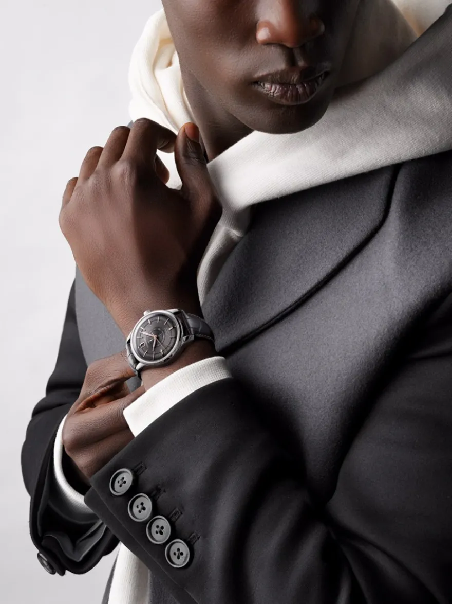 Longines Conquest Heritage L1.648.4.62.2