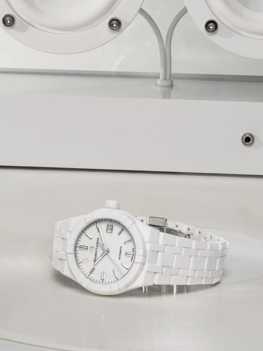 Maurice Lacroix Aikon Automatic Ceramic AI6007-CRM72-130-7 + Luxe Cadeau