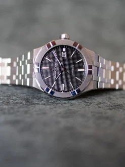 Maurice Lacroix Aikon Automatic AI6008-SS002-330-1 + cadeau