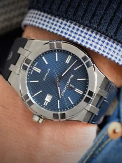 Maurice Lacroix Aikon Automatic AI6008-SS001-430-1