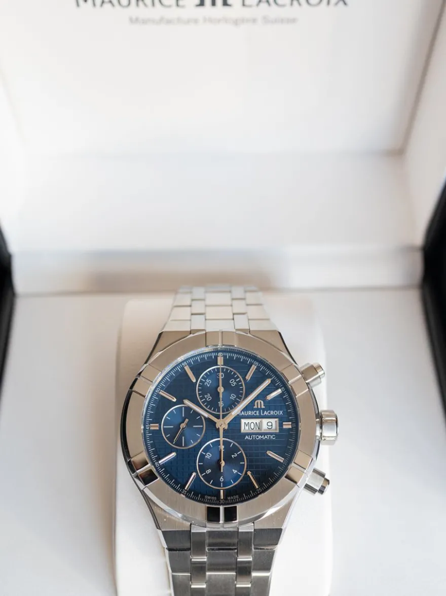 Maurice Lacroix Aikon Chronograph AI6038-SS002-430-1