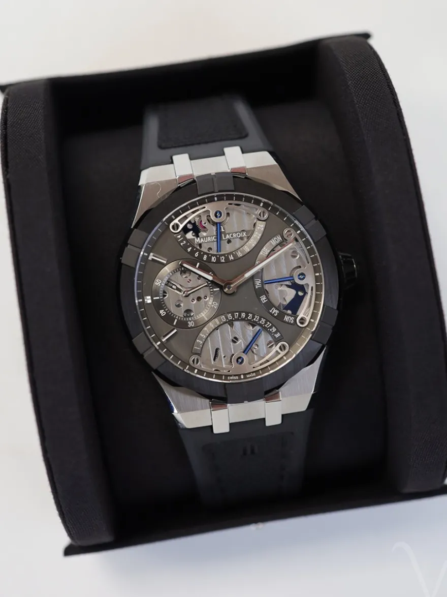 Maurice Lacroix Aikonic Master Triple Retrograde AC6068-SSL20-230-2 + Luxe Cadeau