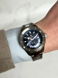 Rado Captain Cook R32144202 + Luxe Cadeau