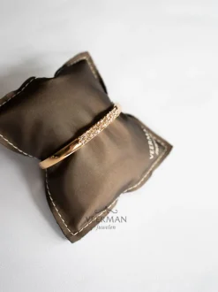 Roos 1835 Eve Collection armband met roos diamant 1,60crt.