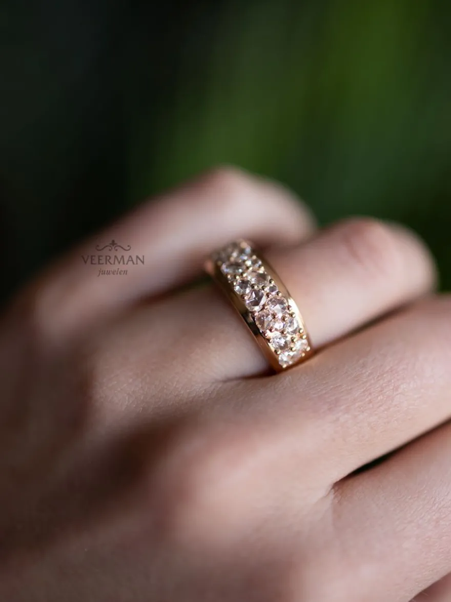 Roos 1835 Eve Collection roségouden ring diamant 1,50crt.