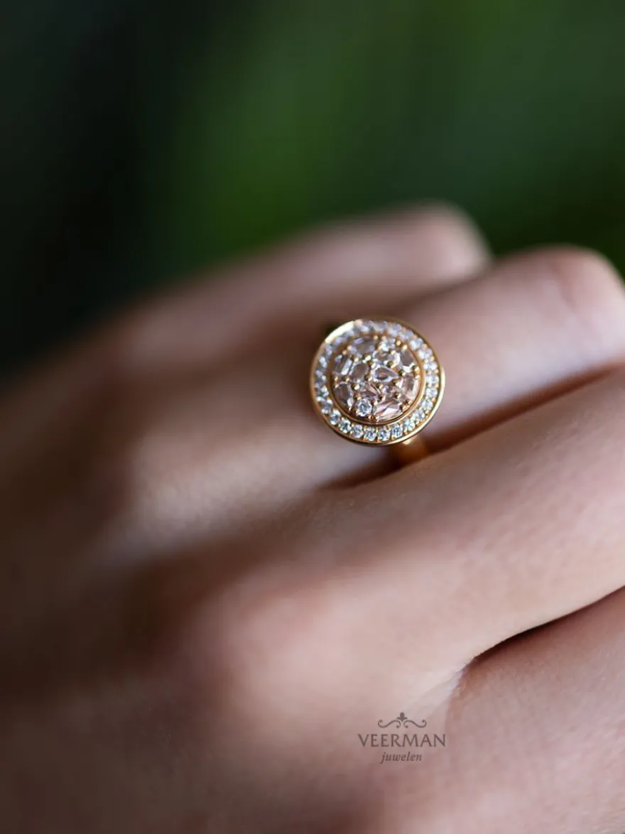 Roos 1835 Marie Collection Entourage ring met roos diamant