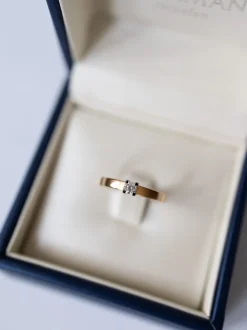 Roos 1835 roségouden solitairring diamant 0,15crt. 84R15RW18