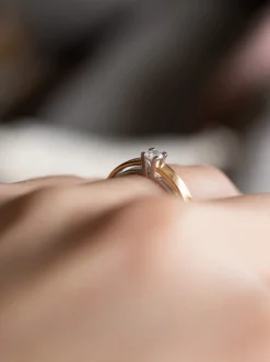 Roos 1835 roségouden solitairring diamant 0,15crt. 84R15RW18