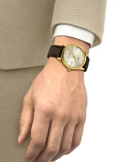 Tissot Classic Dream 40mm T158.407.36.261.00 + Luxe Cadeau