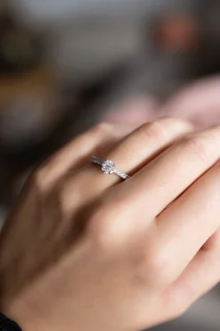 Veerman Juwelen Platina ring met briljant 0,72crt.