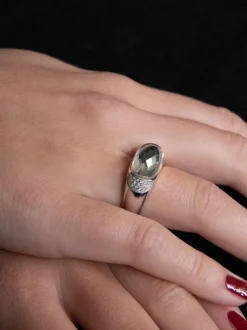 Witgouden ring met groene amethist | Shop online