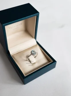 Witgouden ring met topaas en briljant + Luxe Cadeau